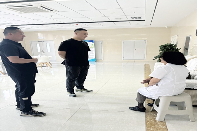 政企协同暖西秦：七旬帕金森老人的重生之路