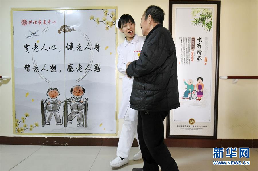 1545887777105785.jpg 1123909707_15458263652041n.jpg