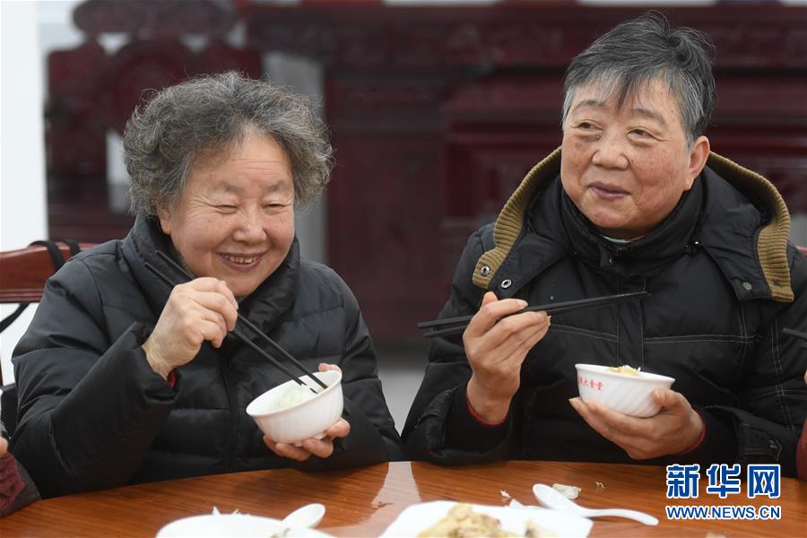 1547009761138915.jpg 1210033399_15469554494081n.jpg