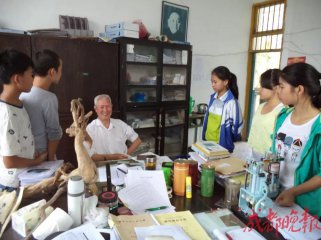 【精神家园】半个世纪的坚守！77岁退休老人一生只为做好这件事