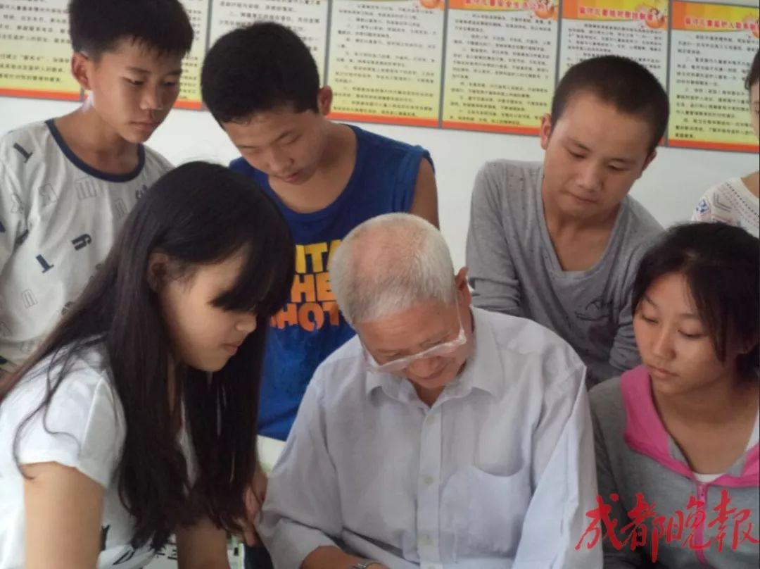 1554810635653953.jpg 1554810635653953.jpg