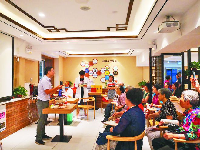 黑龙江省将在中心城区构建“15分钟养老服务圈”