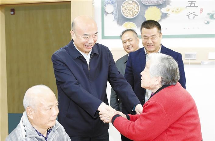 省委书记刘国中到西安市调研养老服务工作