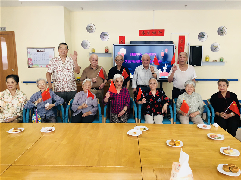 上海虹口“全能型”市民驿站打通居民办事“最后一公里”