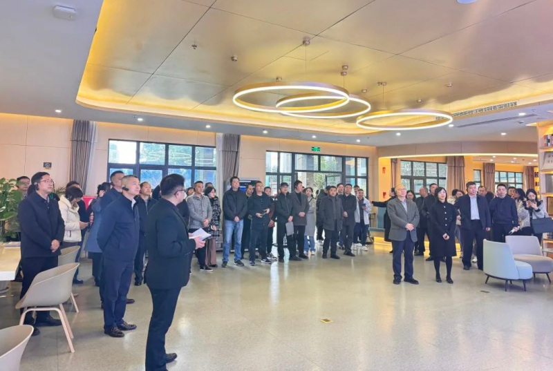 重庆市养老服务综合监管调研组考察清雷科技数字医养解决方案