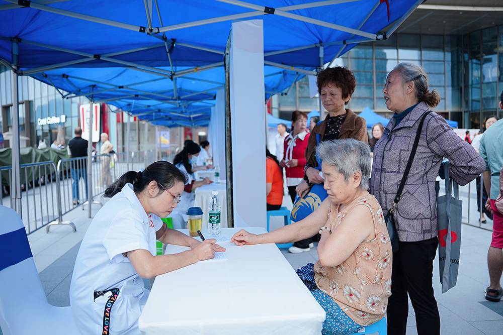 如图片无法显示，请刷新页面